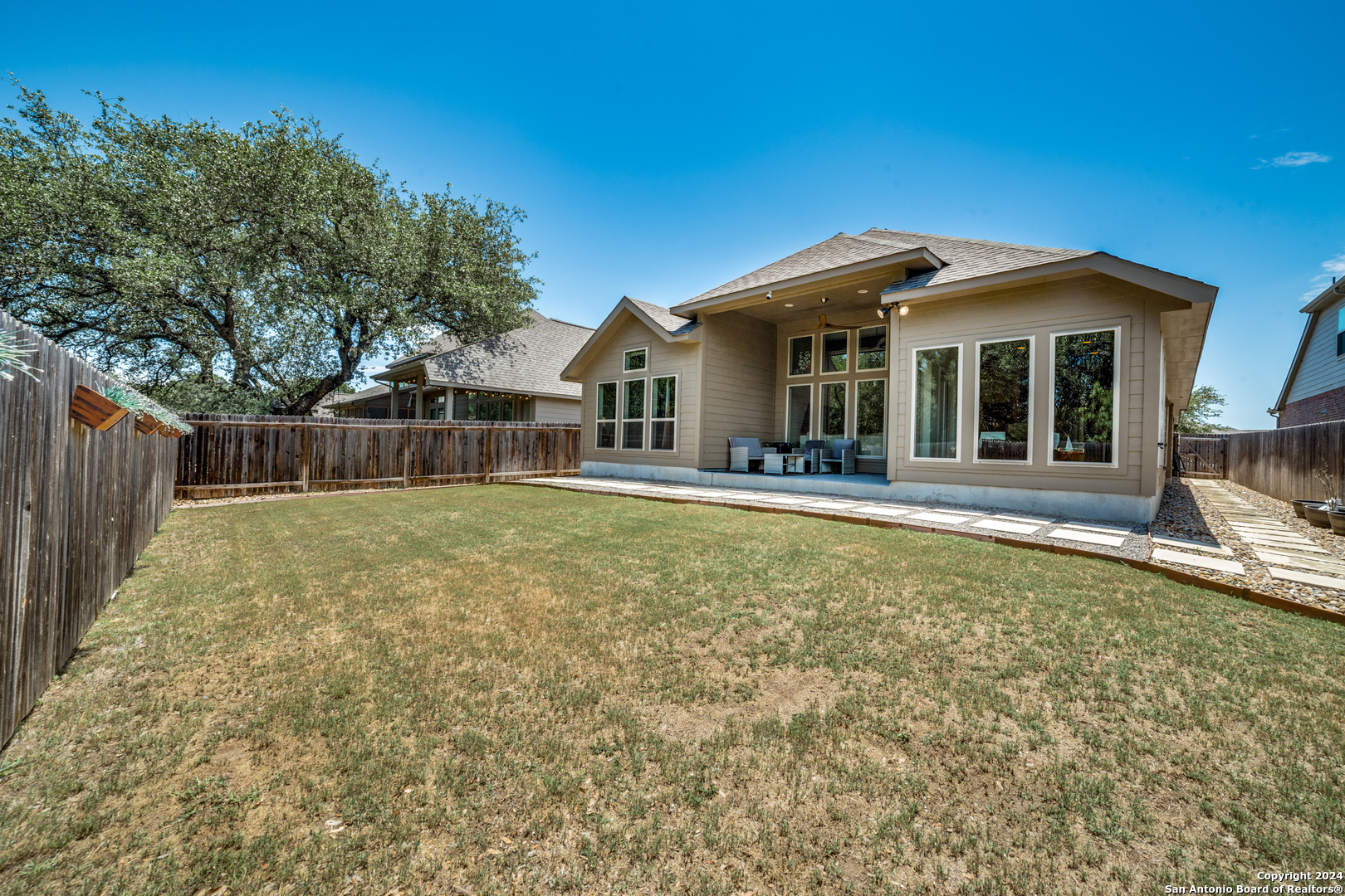 14419 NAUTICO DR
