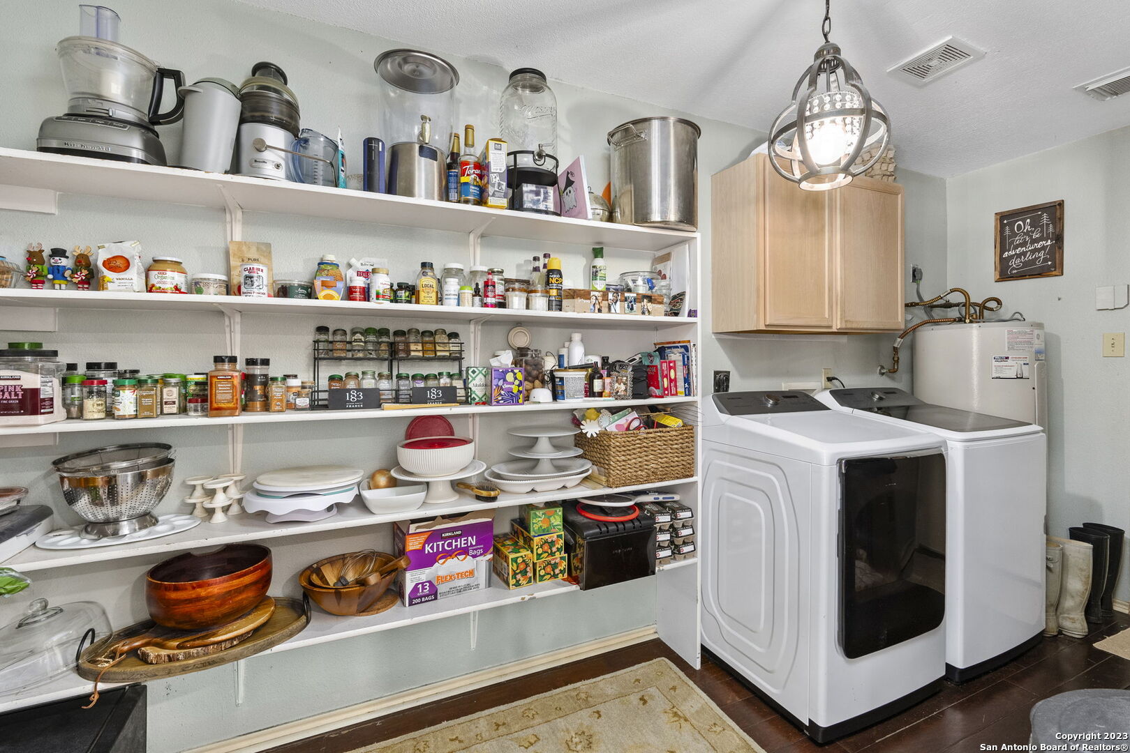 508 Red Oak Drive