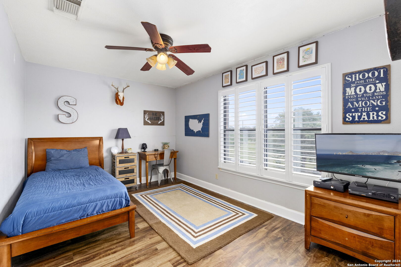 508 Red Oak Drive