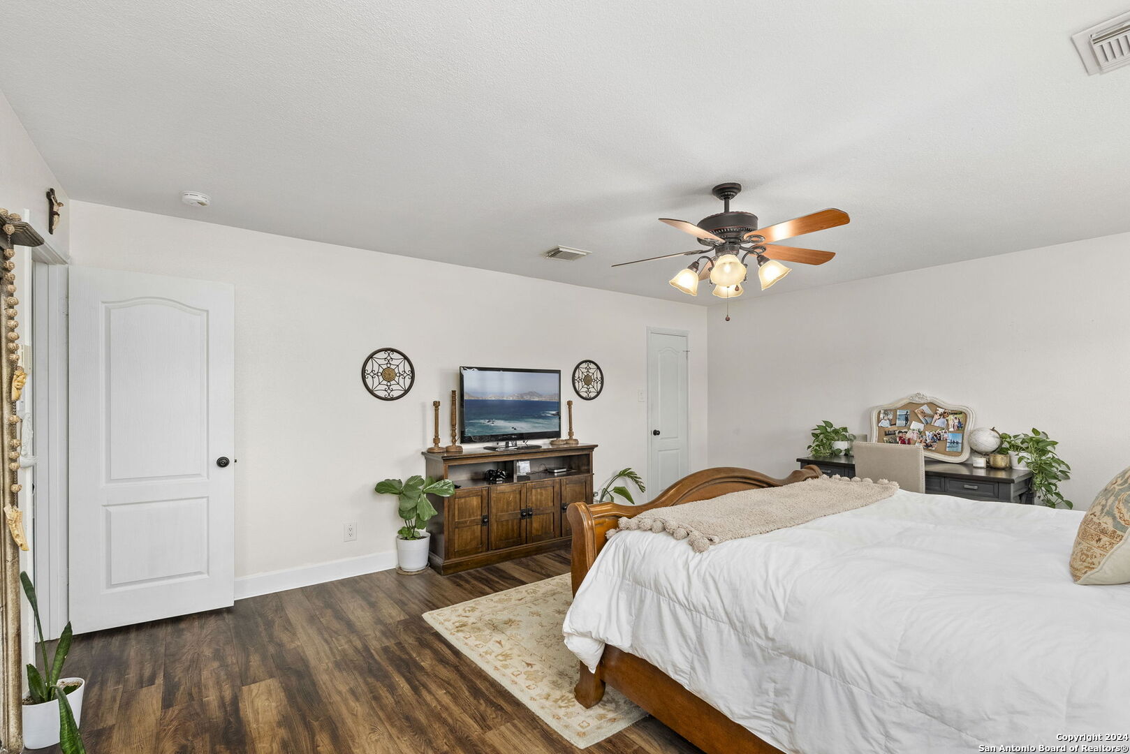 508 Red Oak Drive