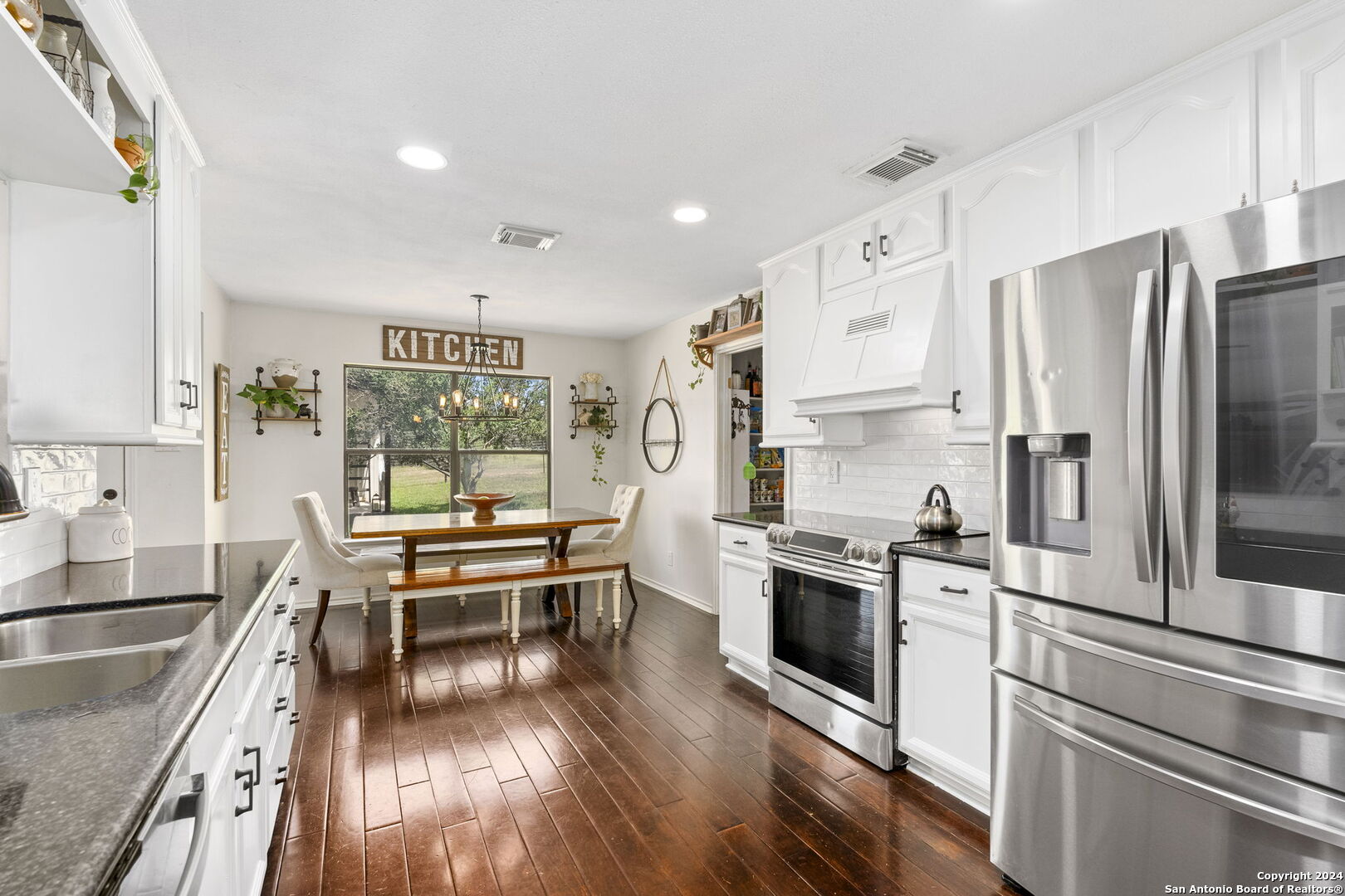 508 Red Oak Drive