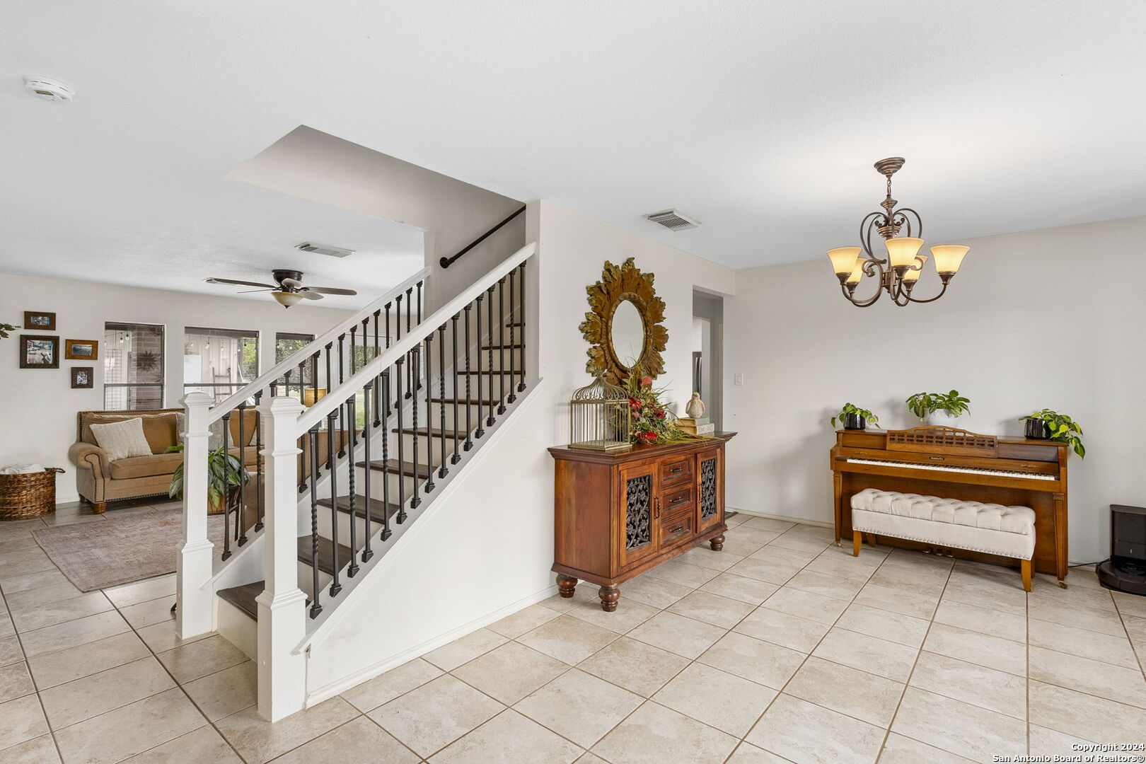 508 Red Oak Drive