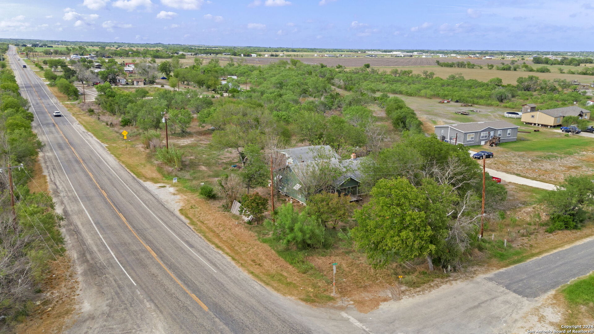 18292 FM 471