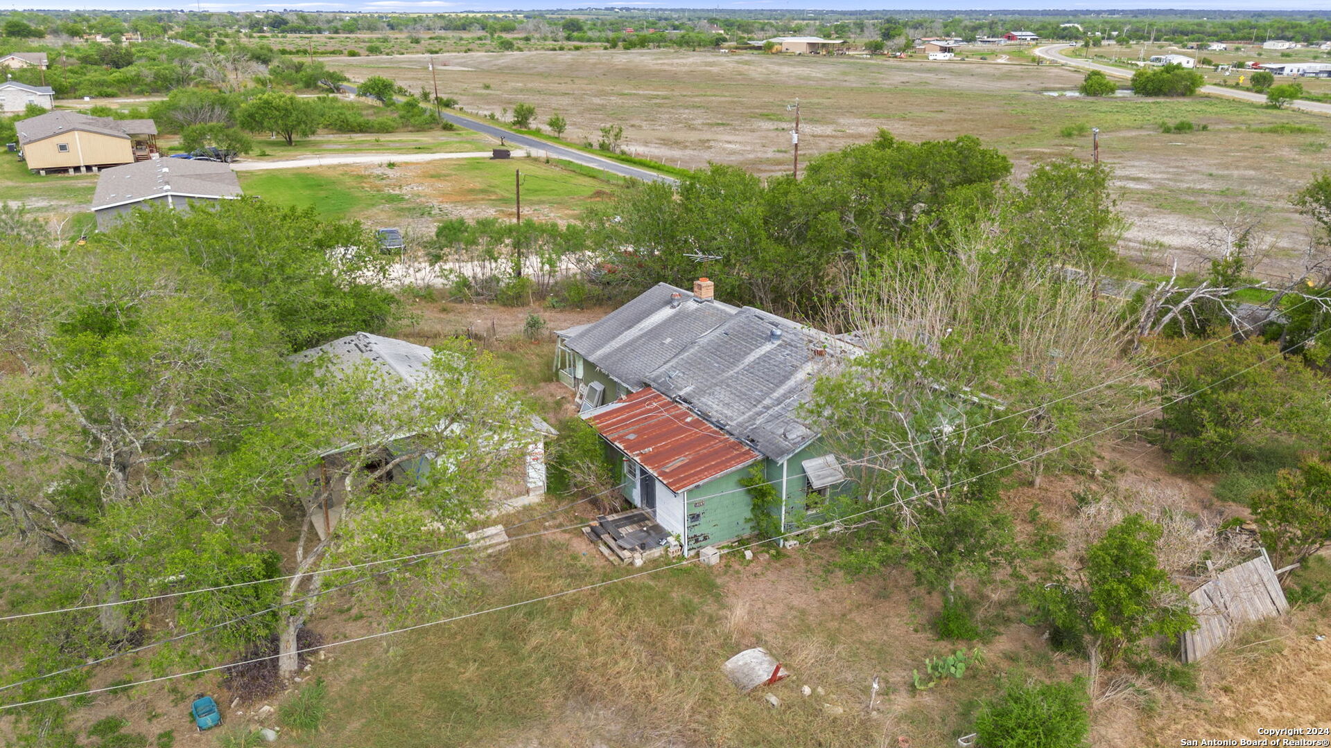 18292 FM 471
