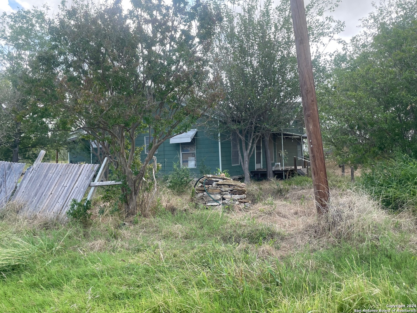 18292 FM 471