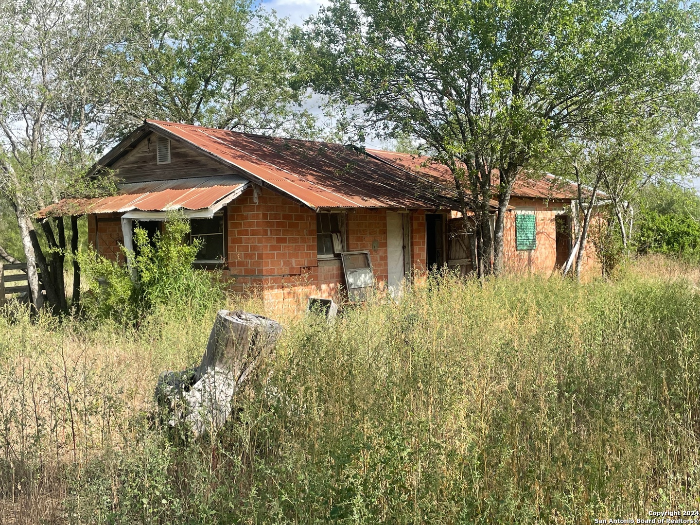 18292 FM 471