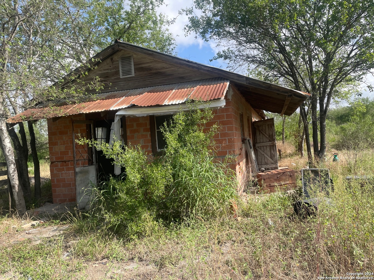 18292 FM 471