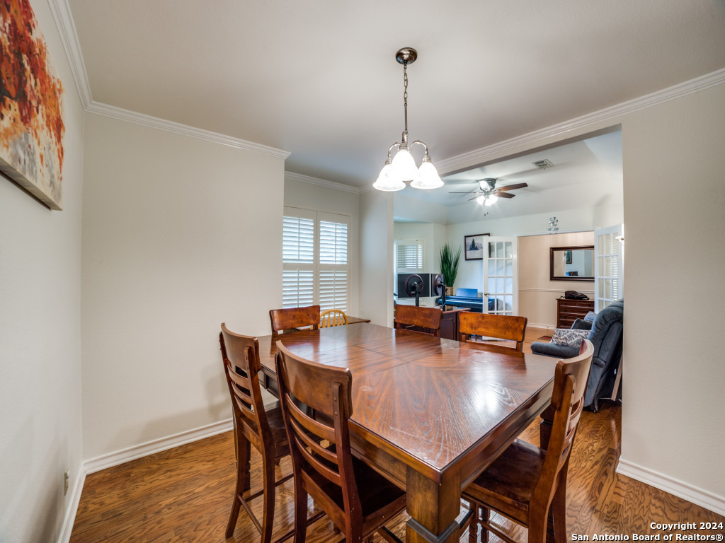 8611 CHEVIOT HTS