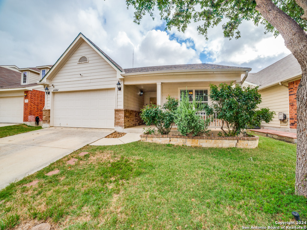 11711 OAKDALE MDW