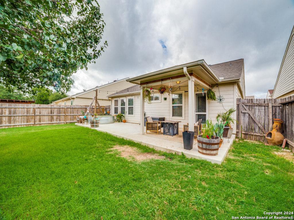 11711 OAKDALE MDW