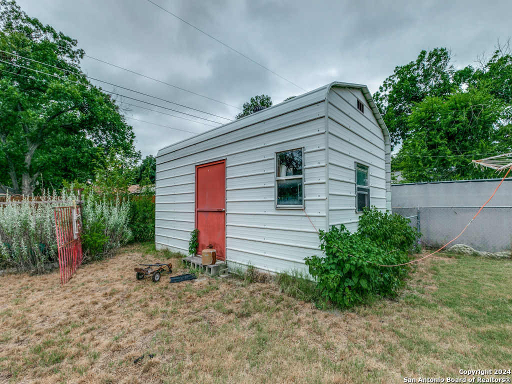 3619 DR