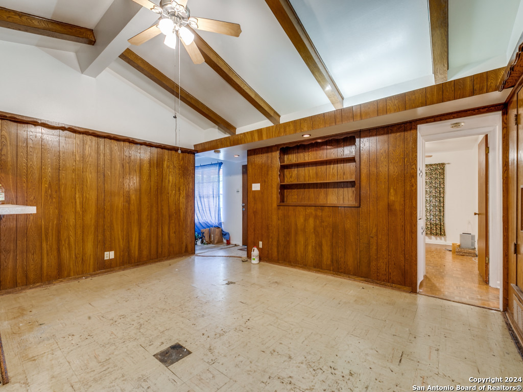 3619 DR