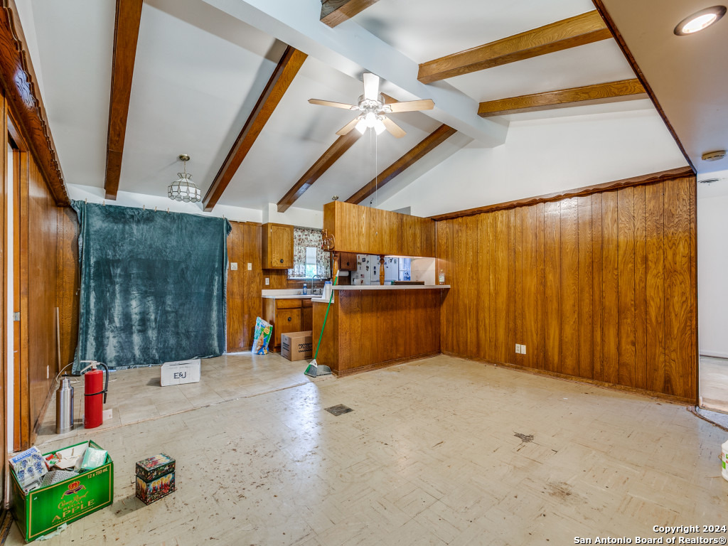 3619 DR