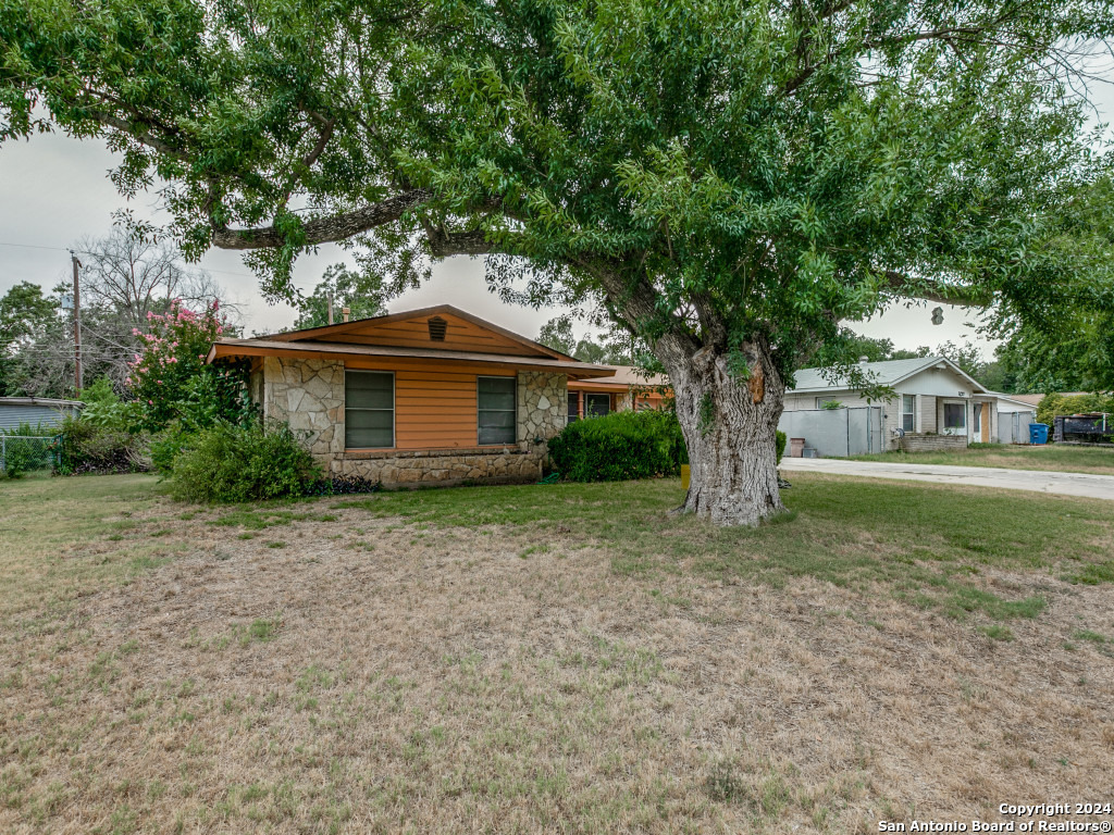 3619 DR