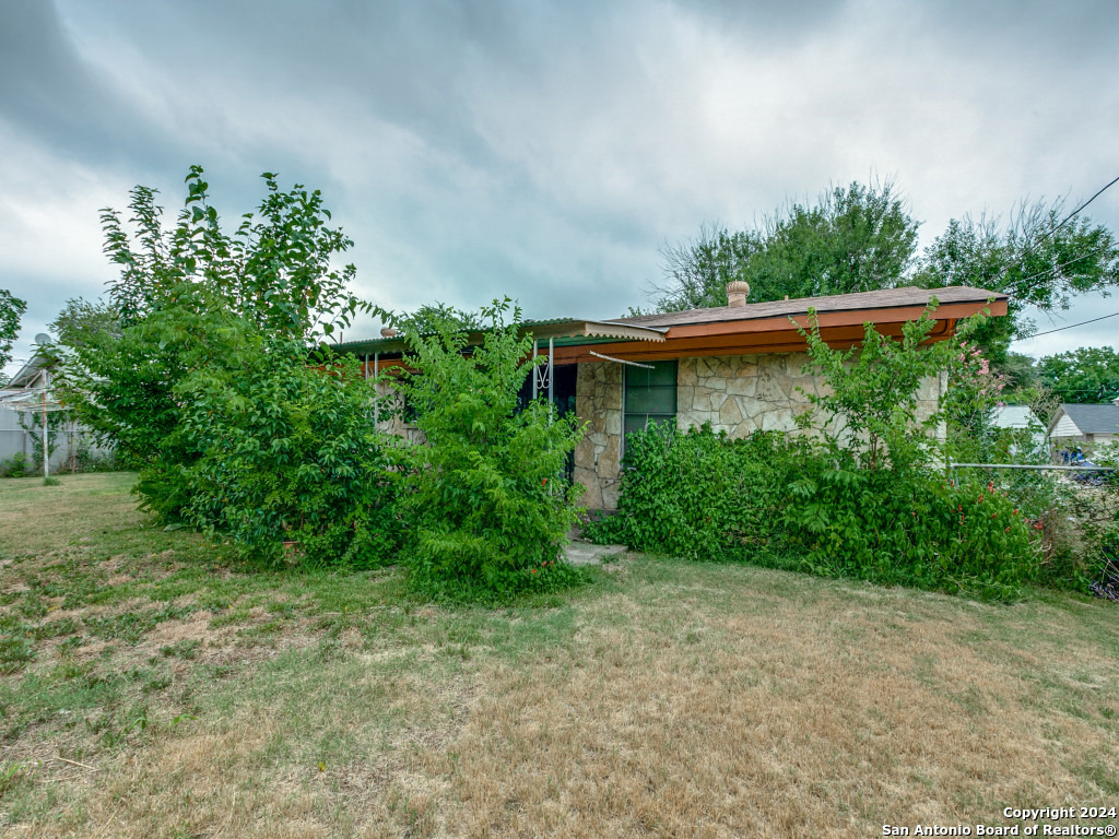 3619 DR
