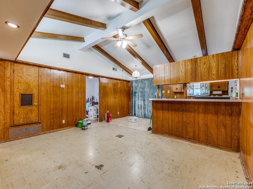 3619 DR