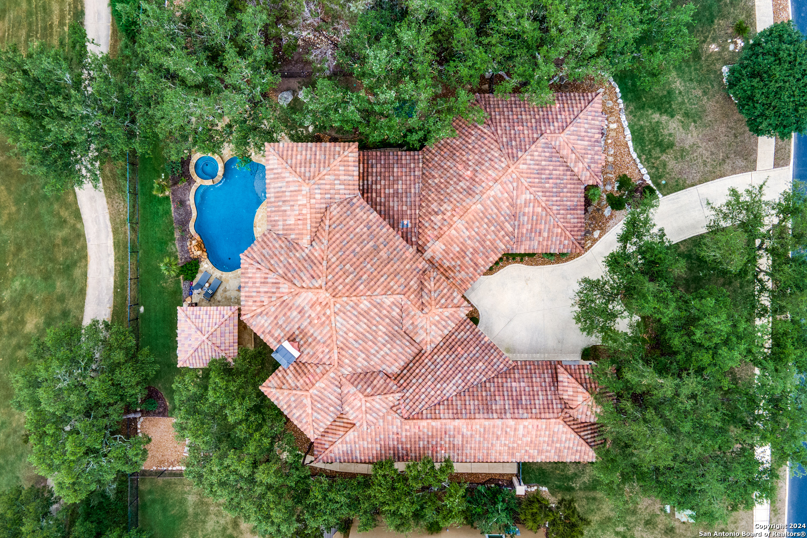 24402 Birdie Ridge