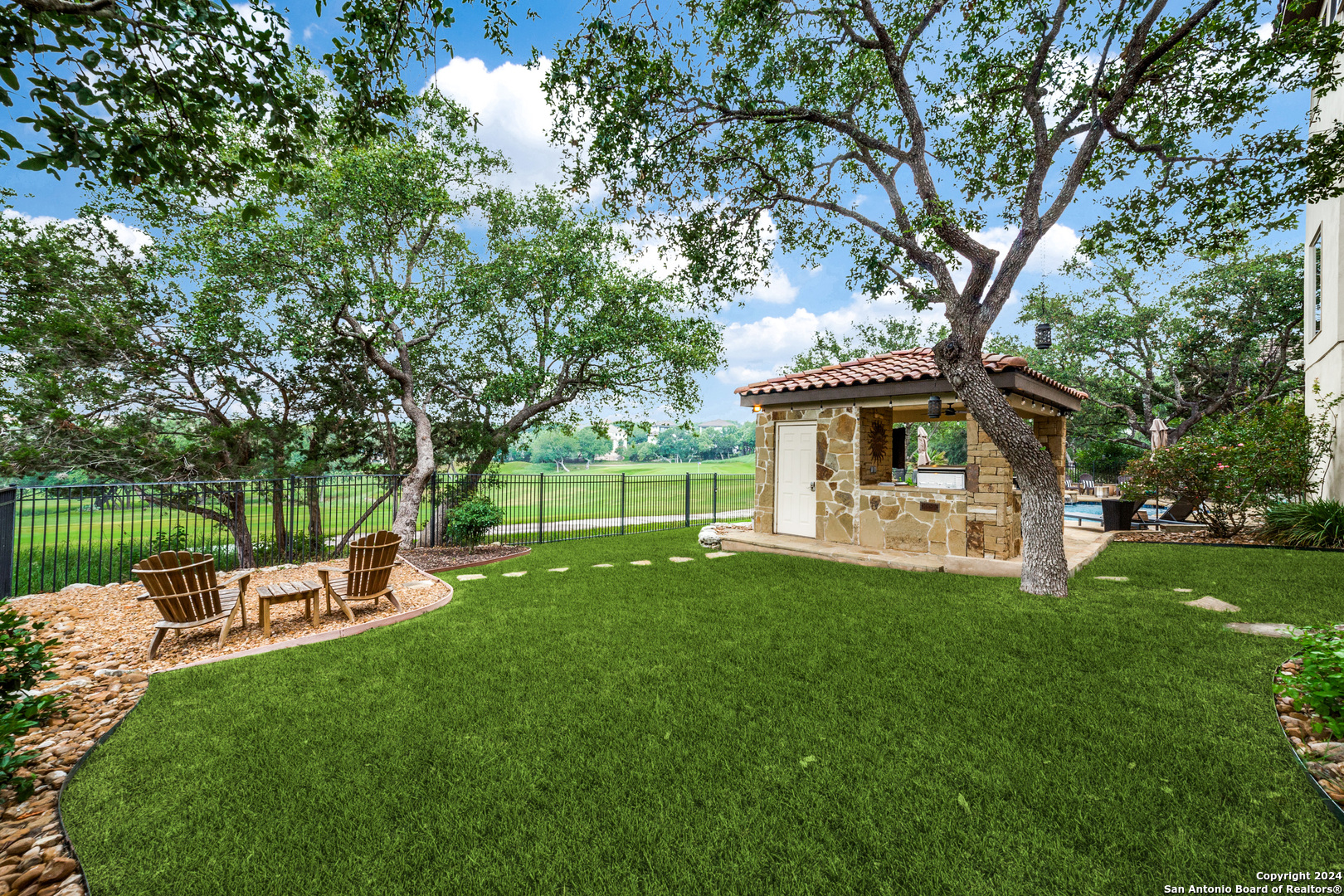 24402 Birdie Ridge
