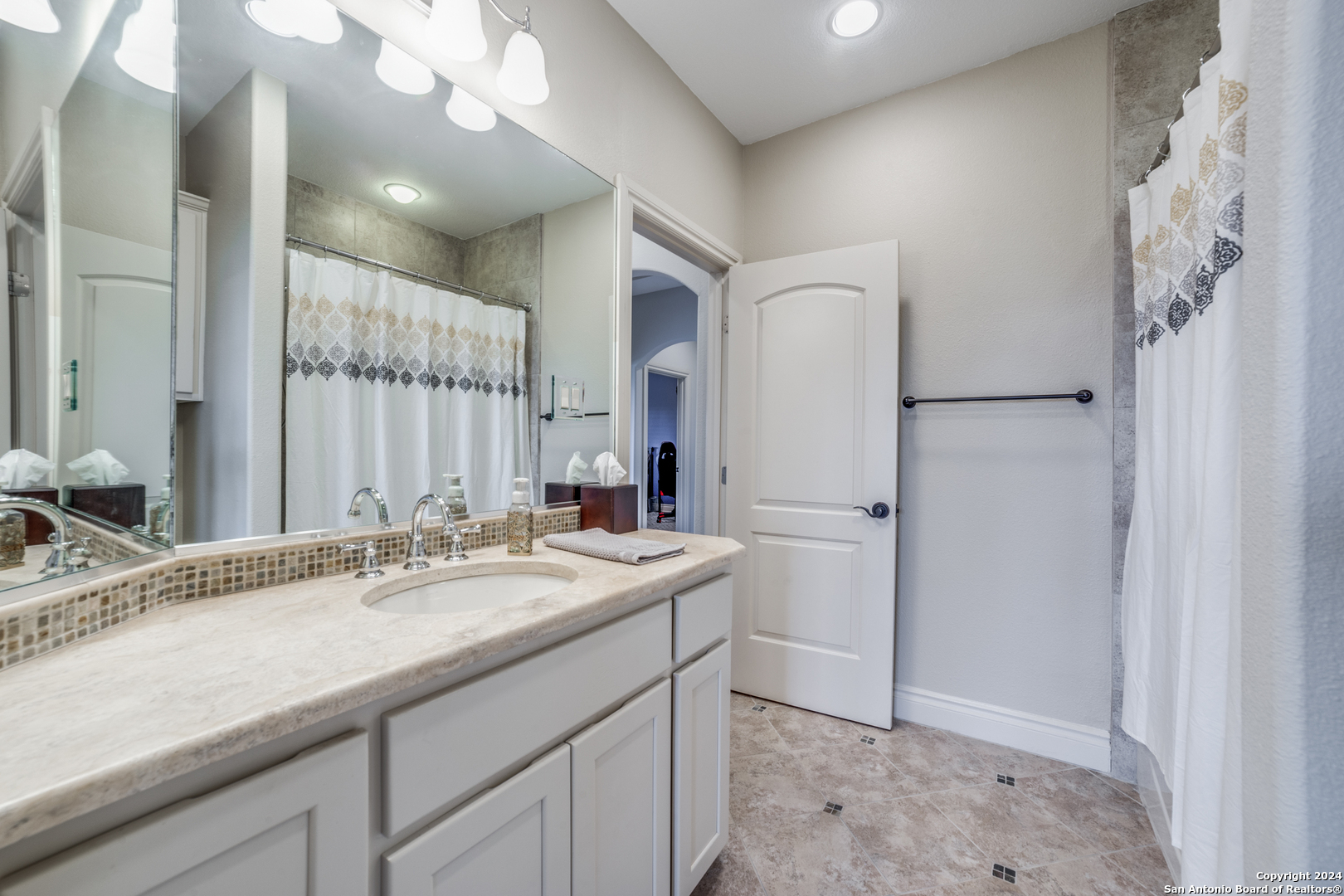 24402 Birdie Ridge