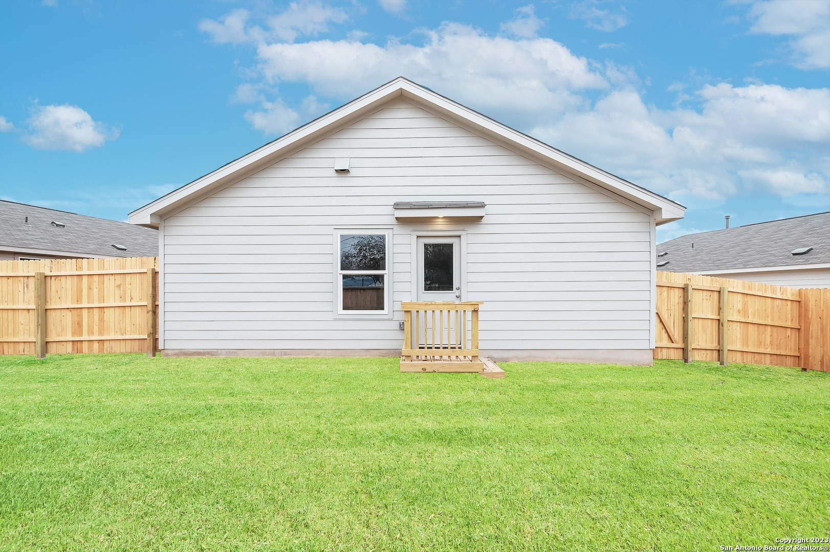 105 Fisher Place