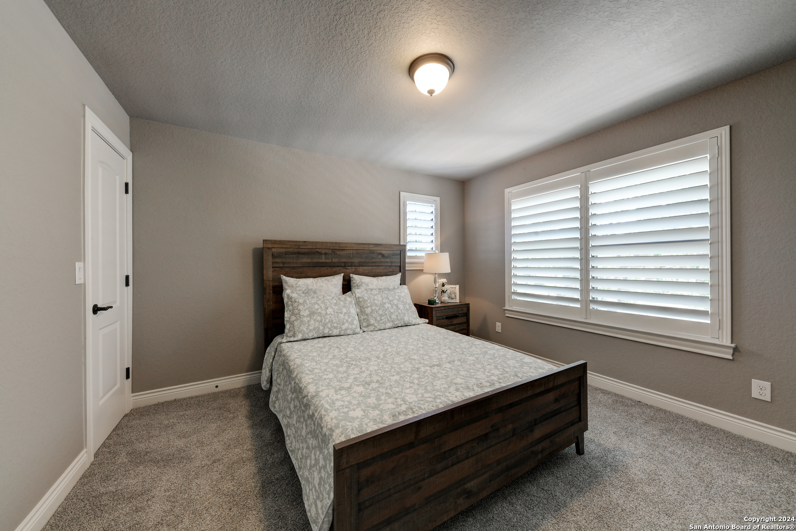 707 CARRIAGE HOUSE 24