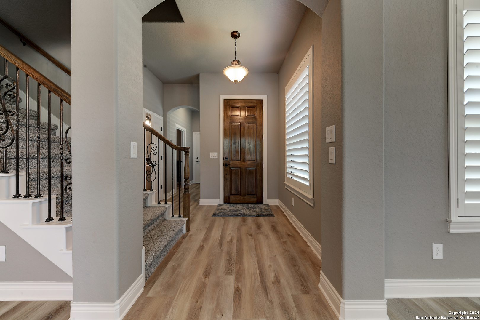 707 CARRIAGE HOUSE 24