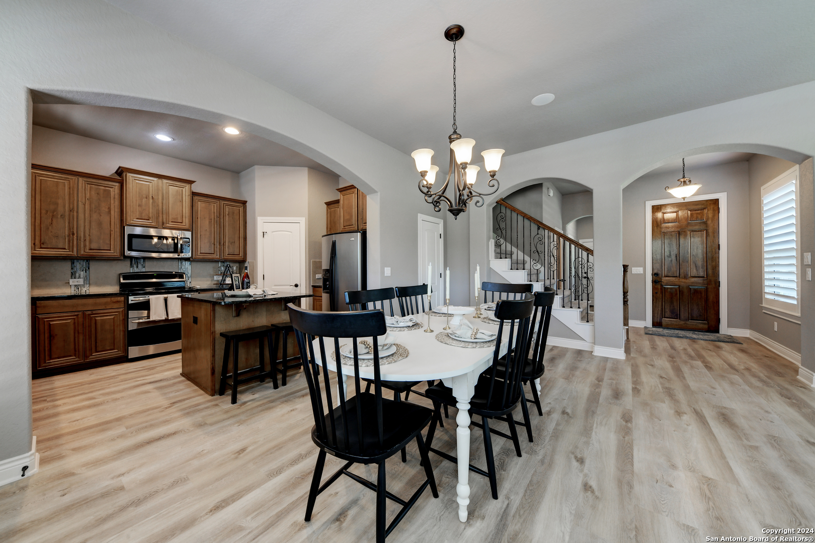 707 CARRIAGE HOUSE 24