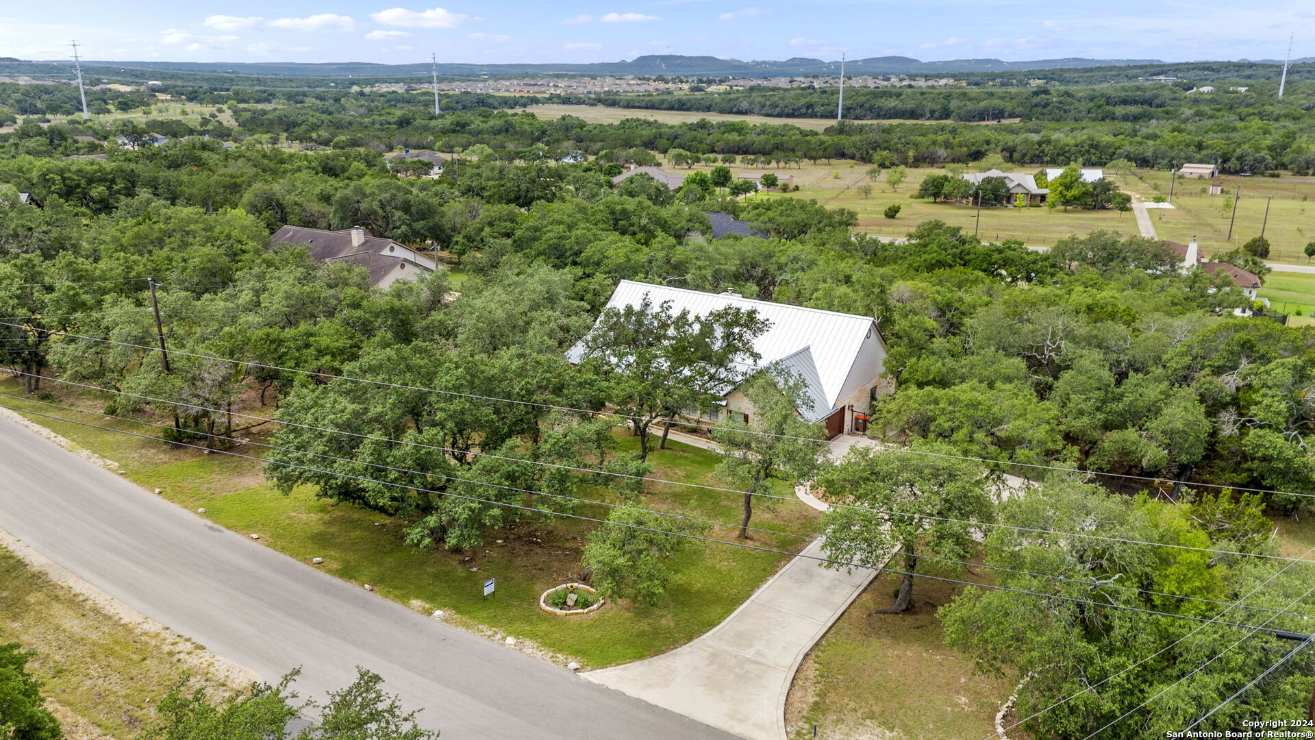 265 VERDE TRACE