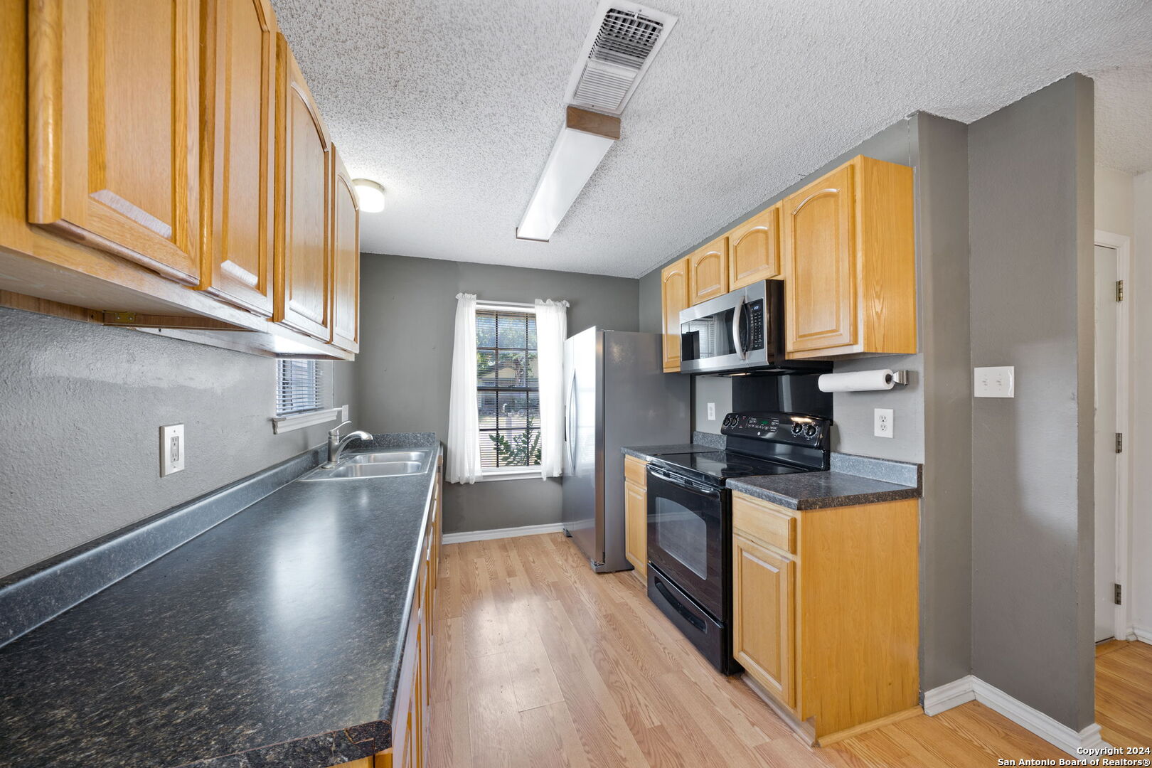 7208 HARDESTY