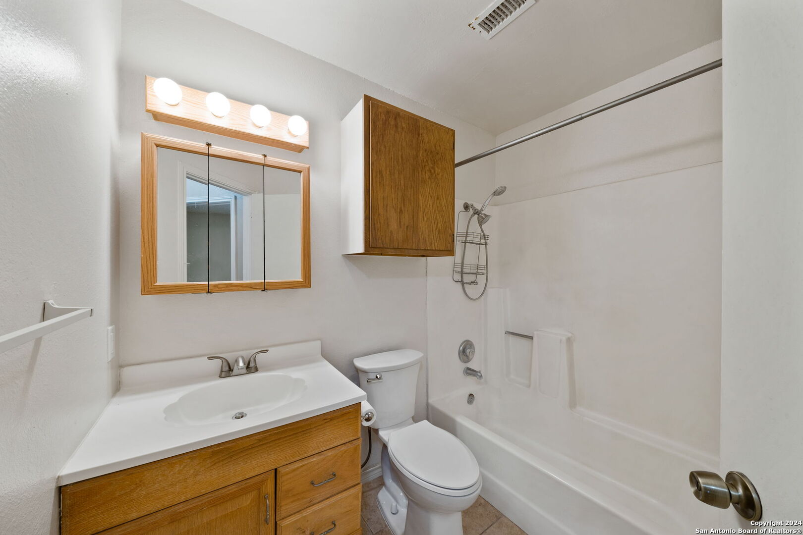7208 HARDESTY