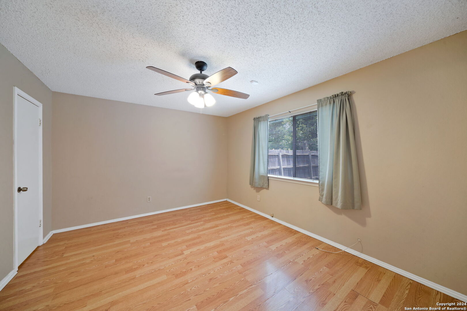 7208 HARDESTY