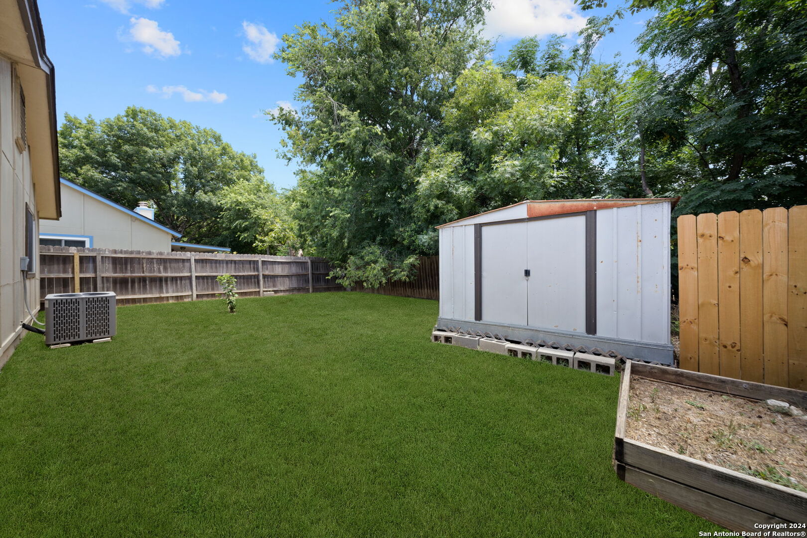 7208 HARDESTY