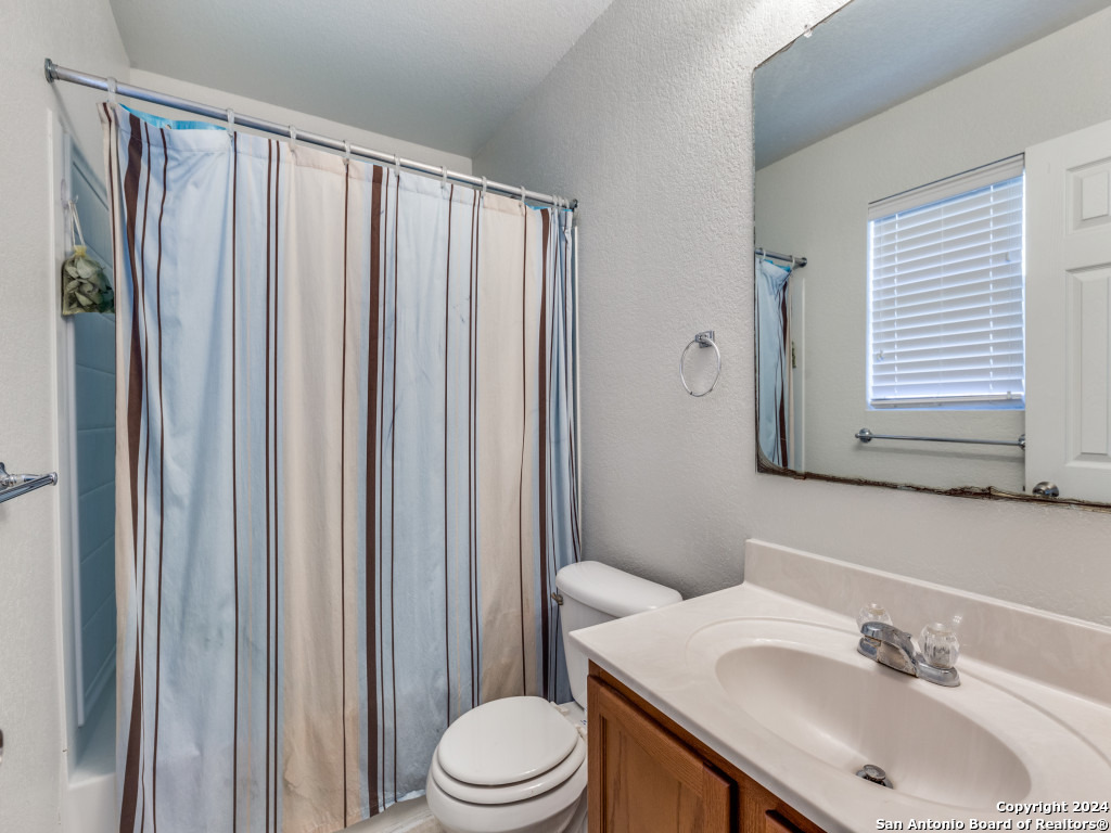 9315 SILVER VISTA