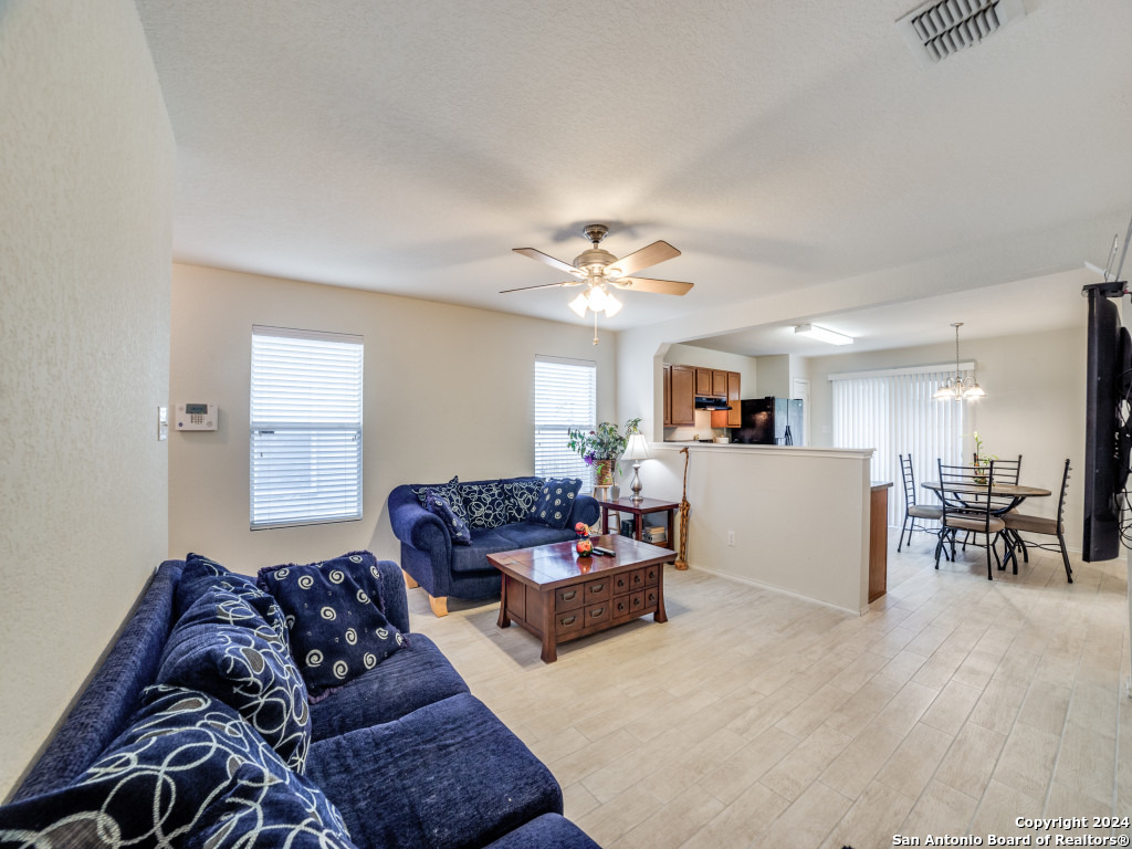 9315 SILVER VISTA