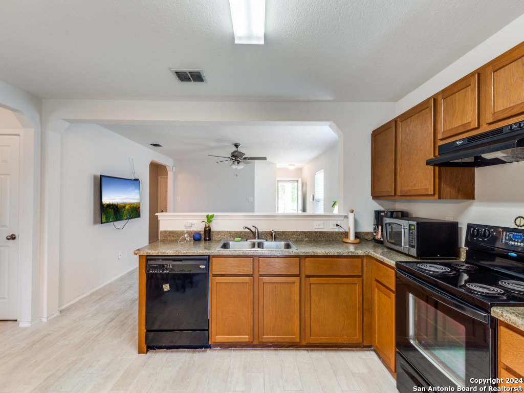 9315 SILVER VISTA