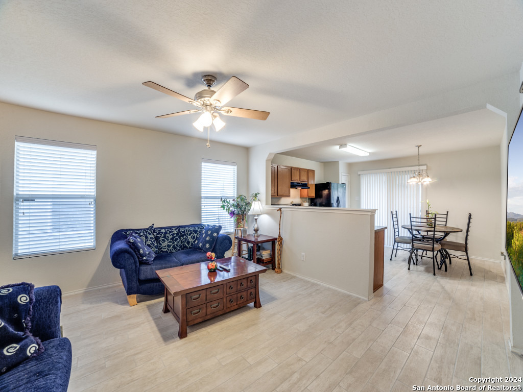 9315 SILVER VISTA