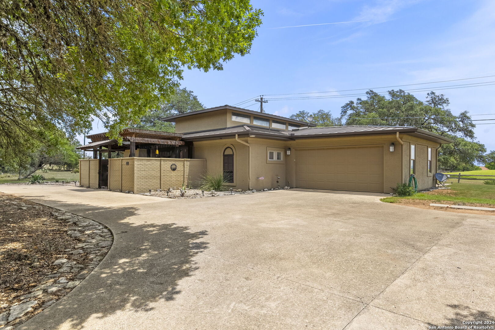 301 WHARTONS DOCK RD