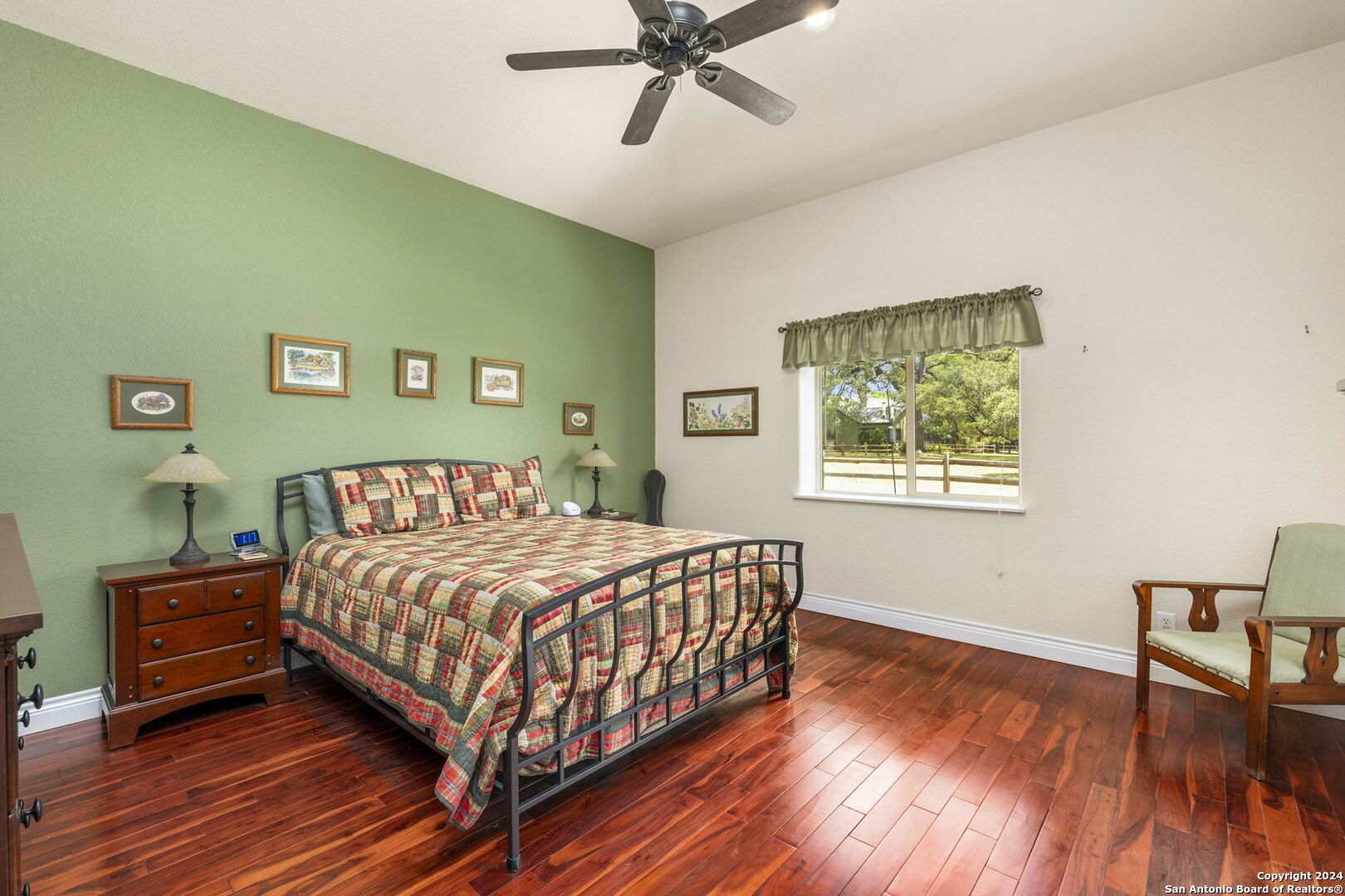 301 WHARTONS DOCK RD