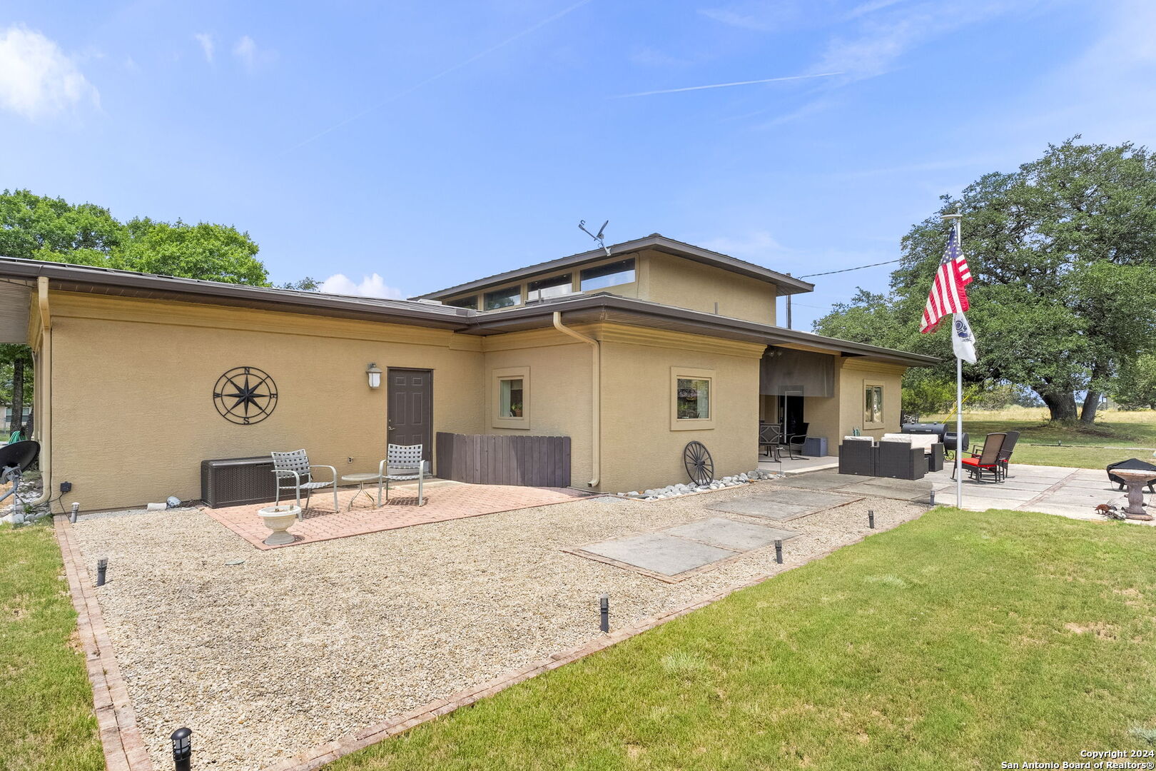 301 WHARTONS DOCK RD