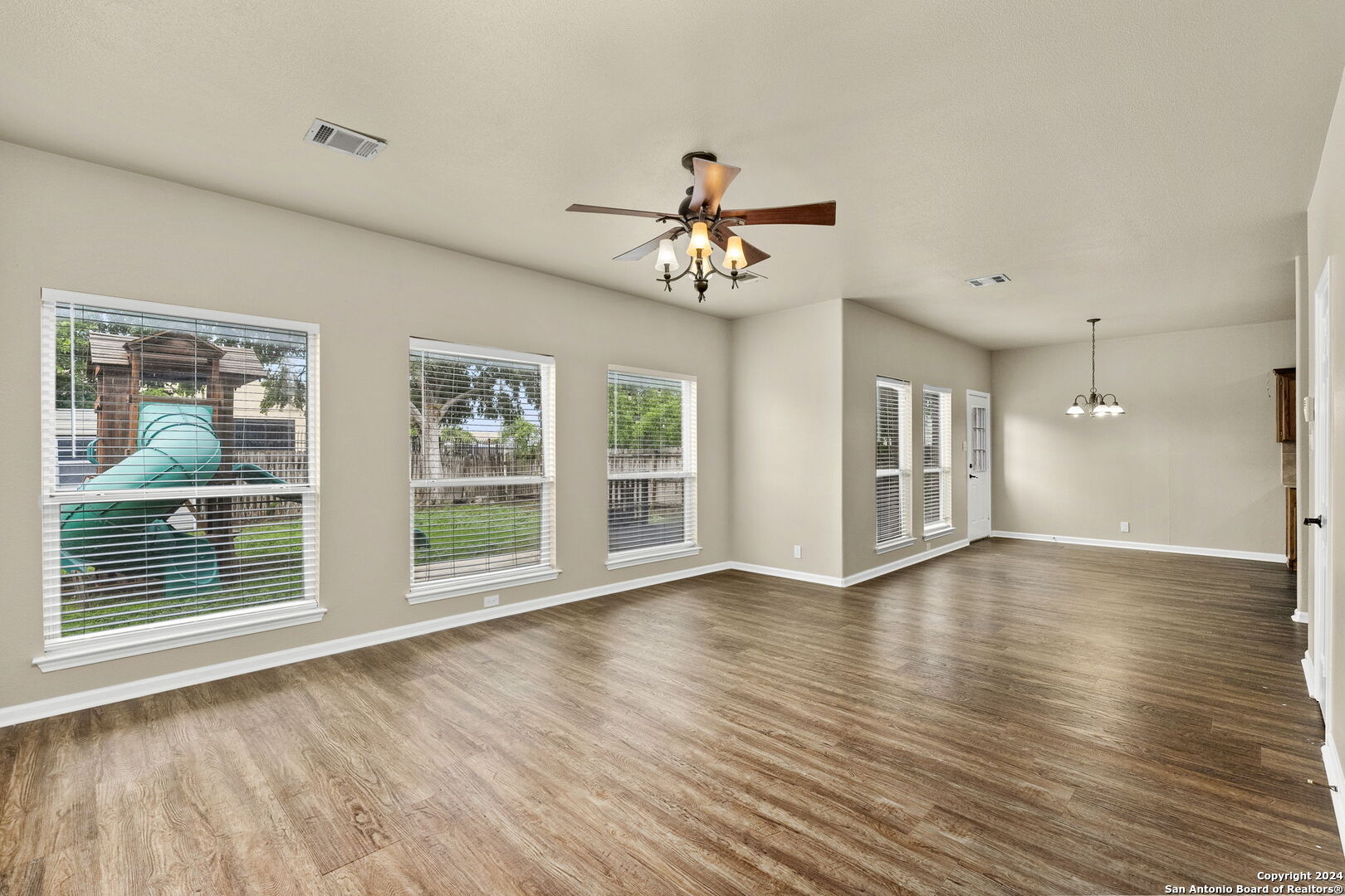 13851 Griffin Ridge