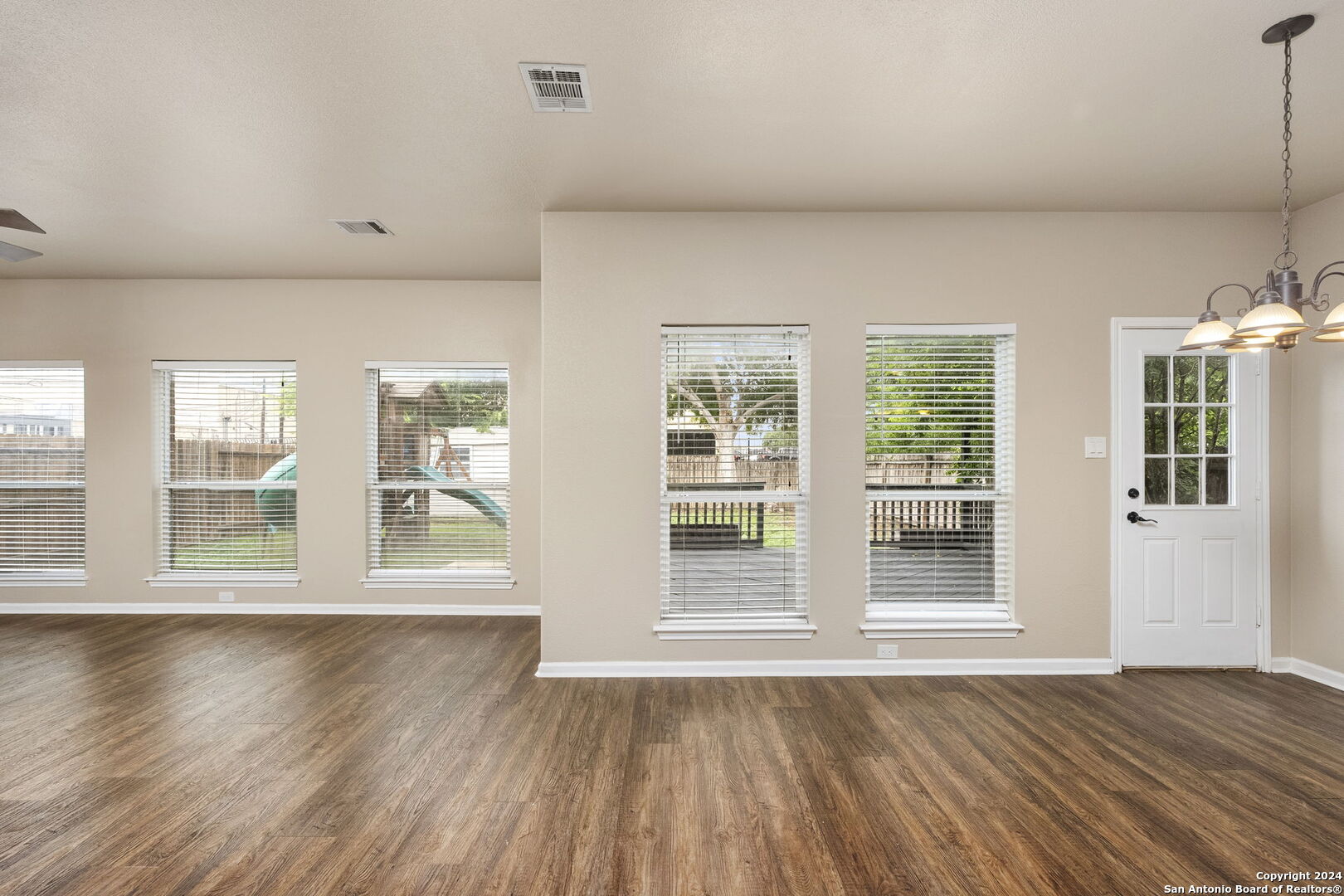 13851 Griffin Ridge
