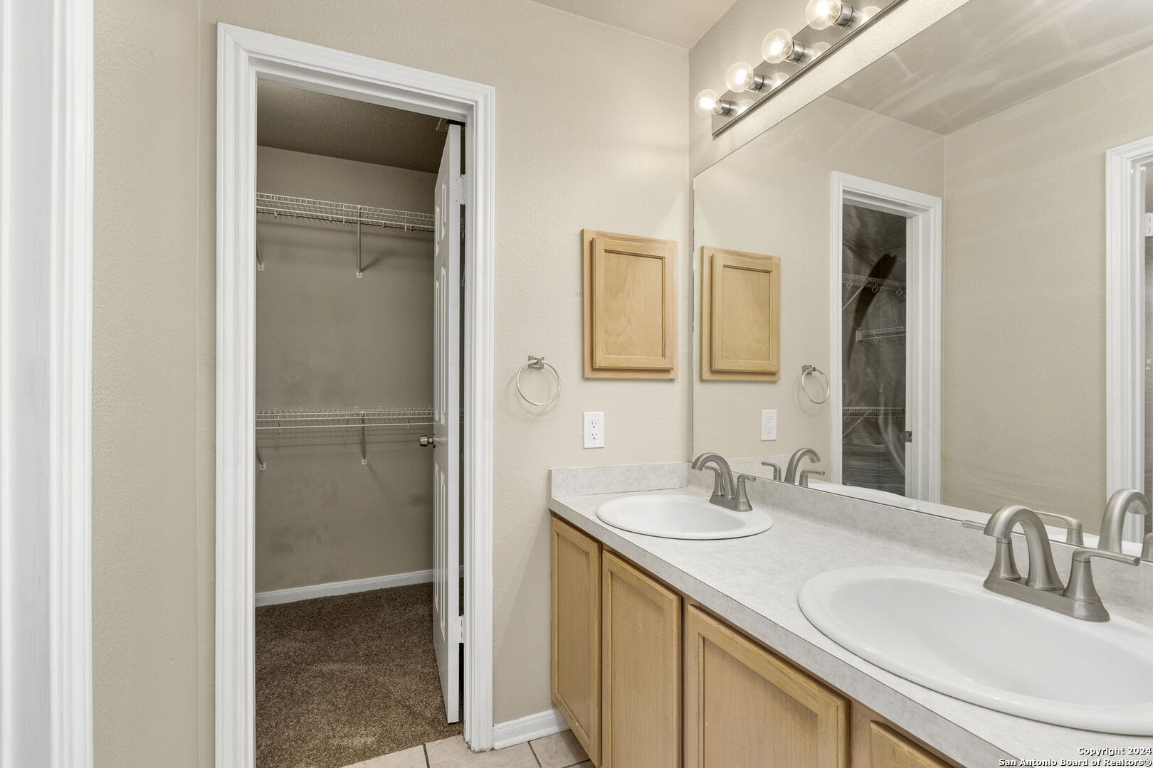 13851 Griffin Ridge