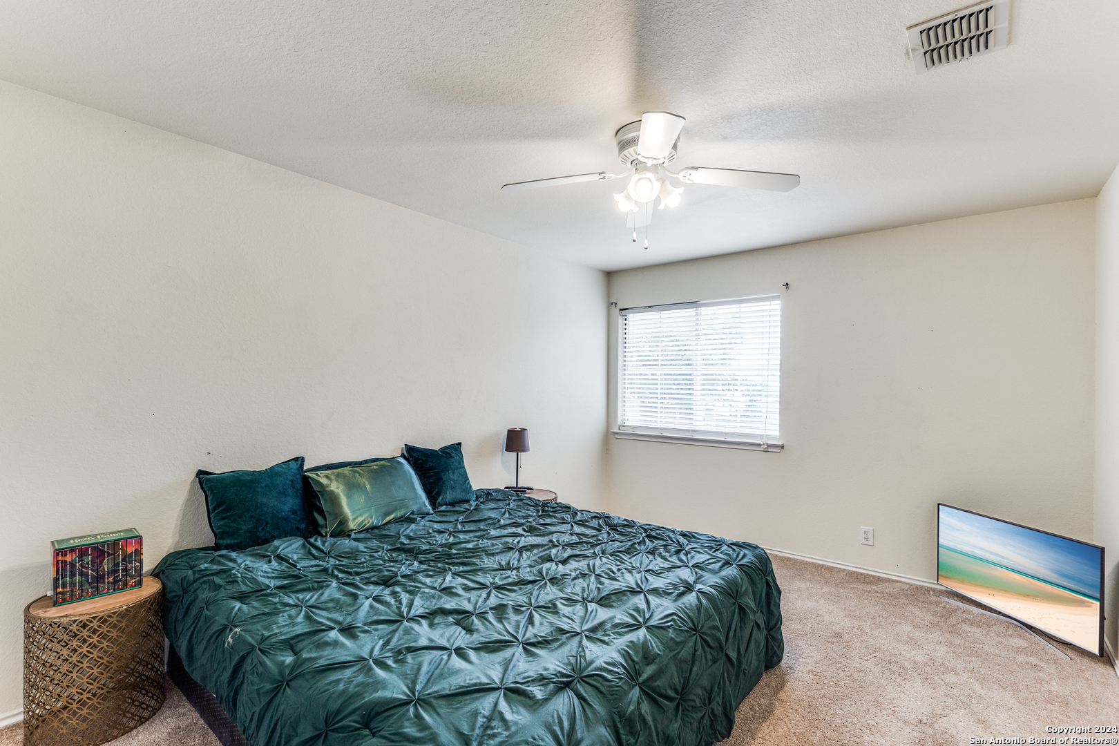 9722 MUSTANG FARM