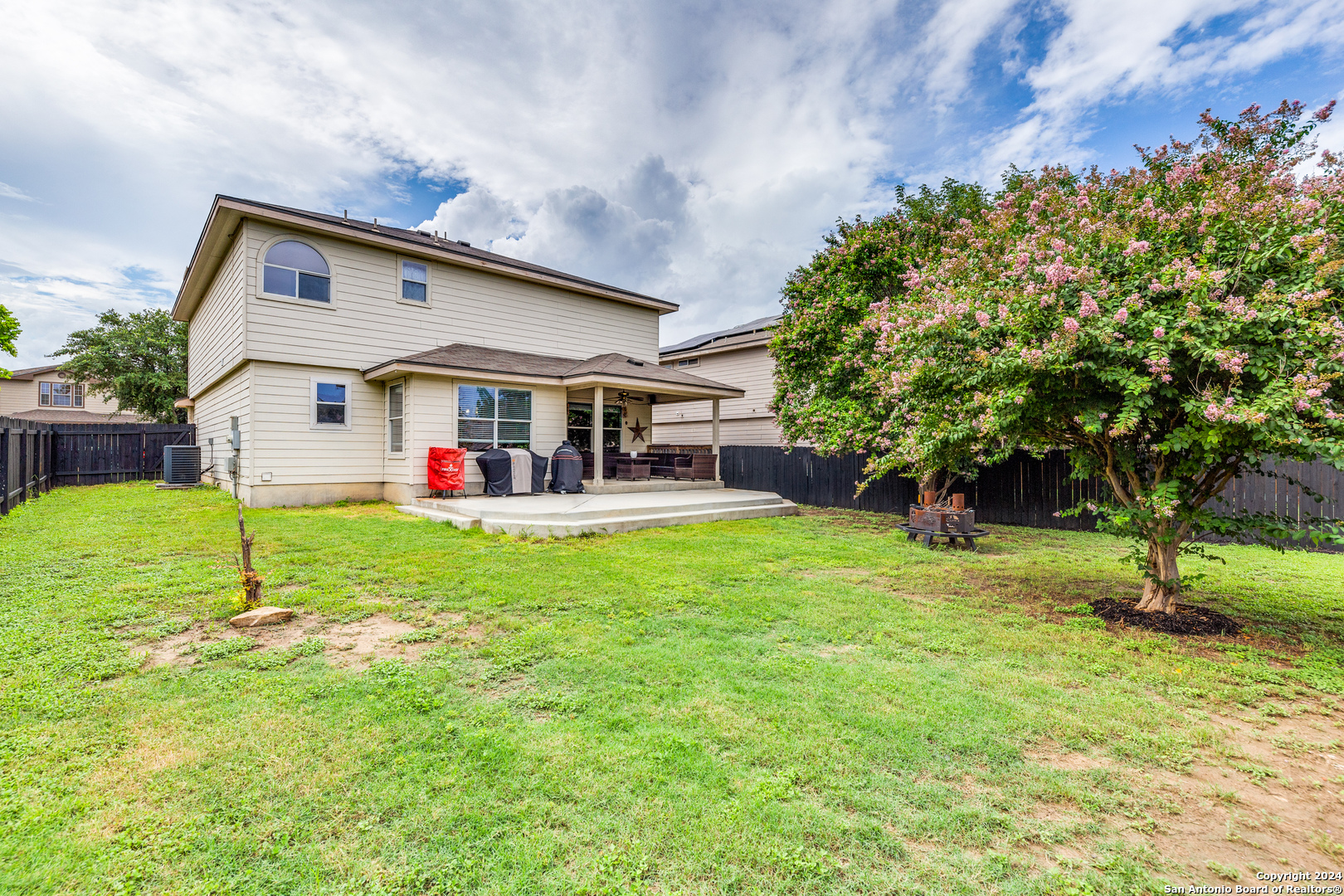 9722 MUSTANG FARM