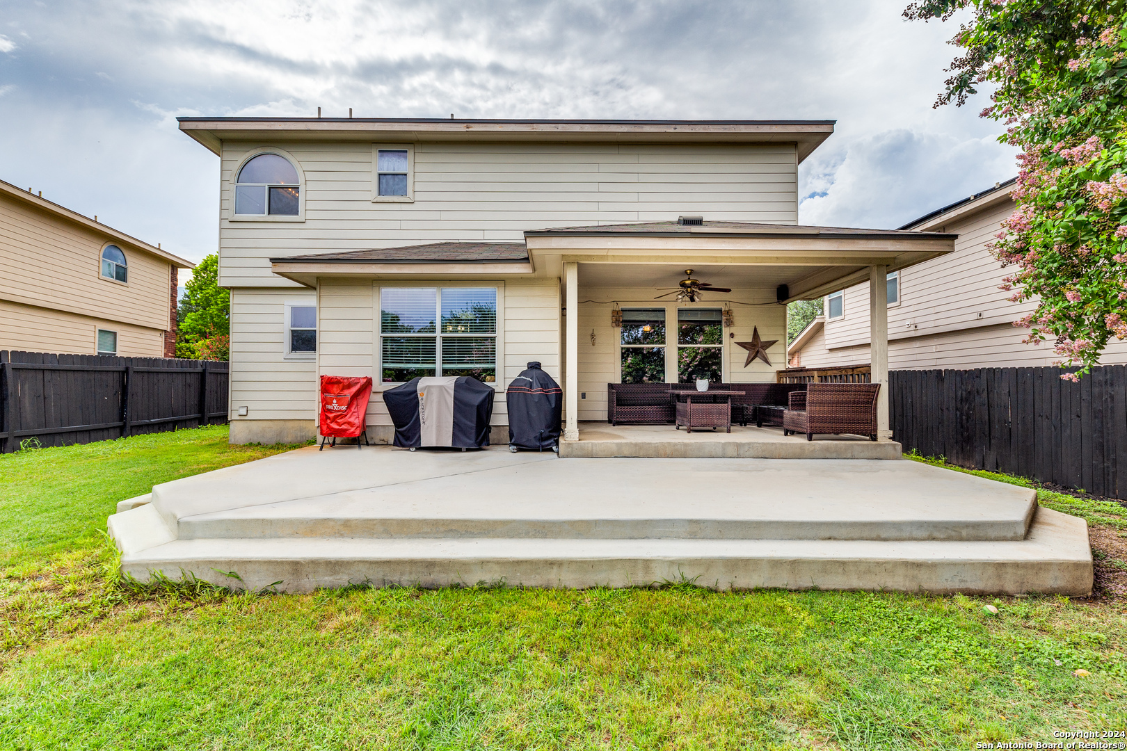 9722 MUSTANG FARM