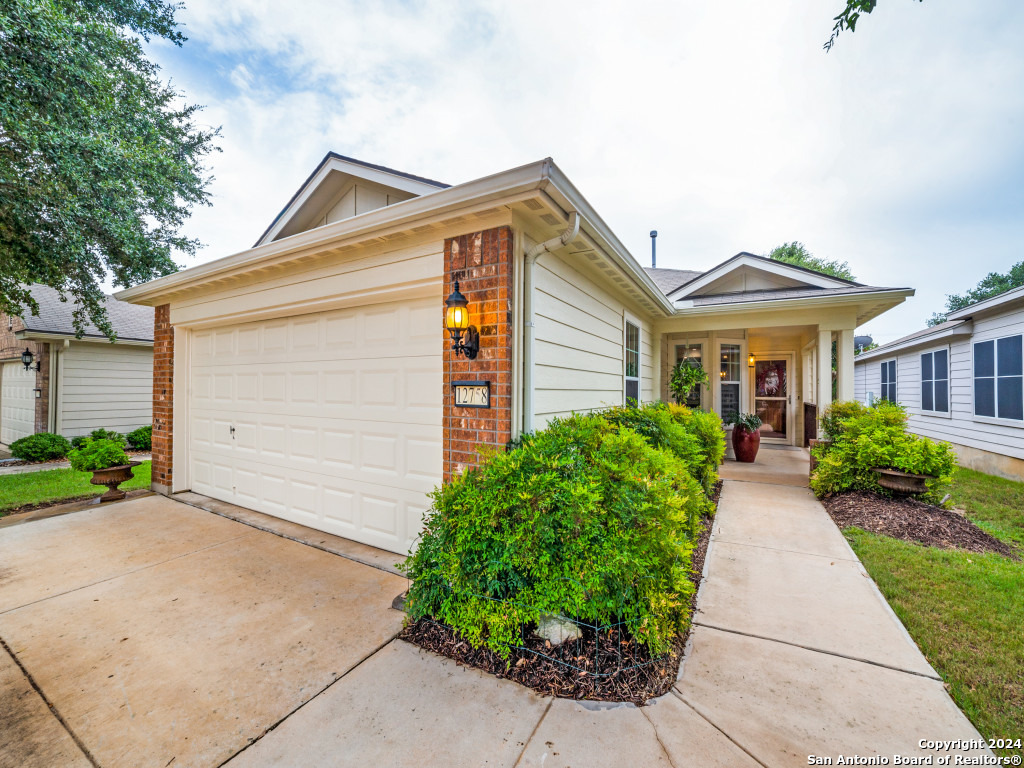 12758 PRONGHORN OAK