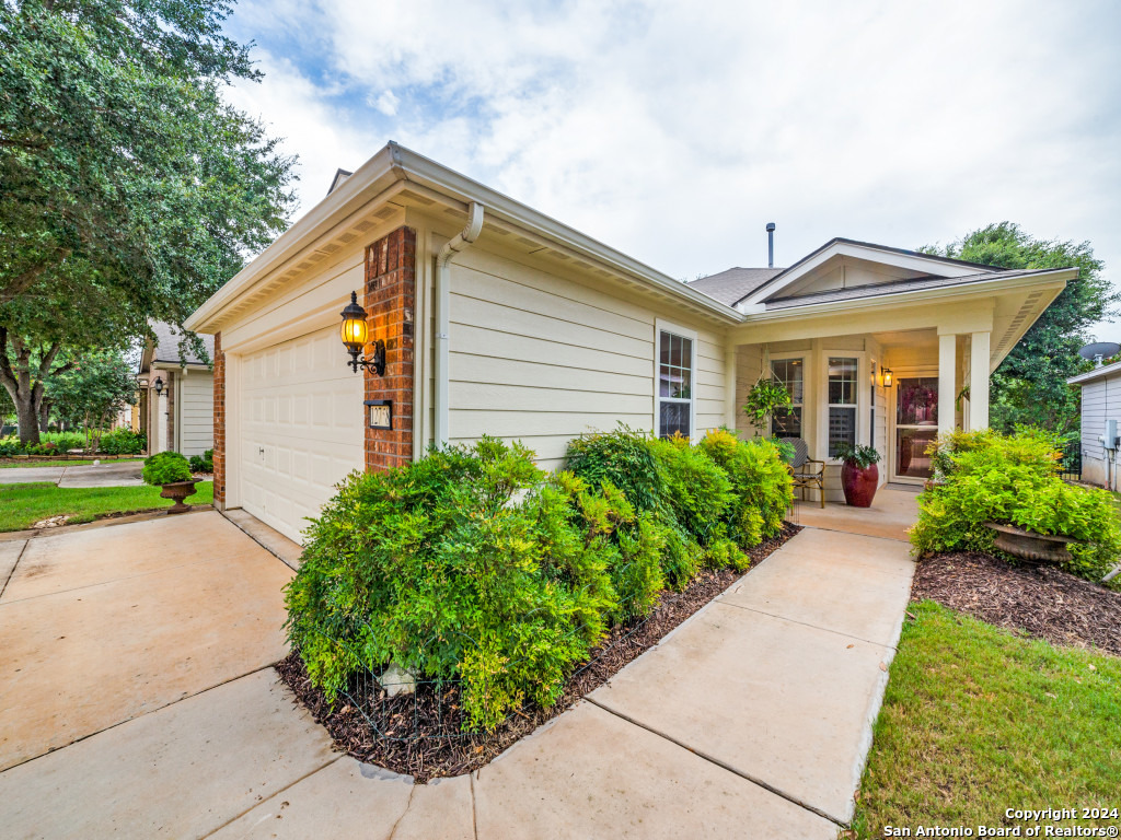 12758 PRONGHORN OAK