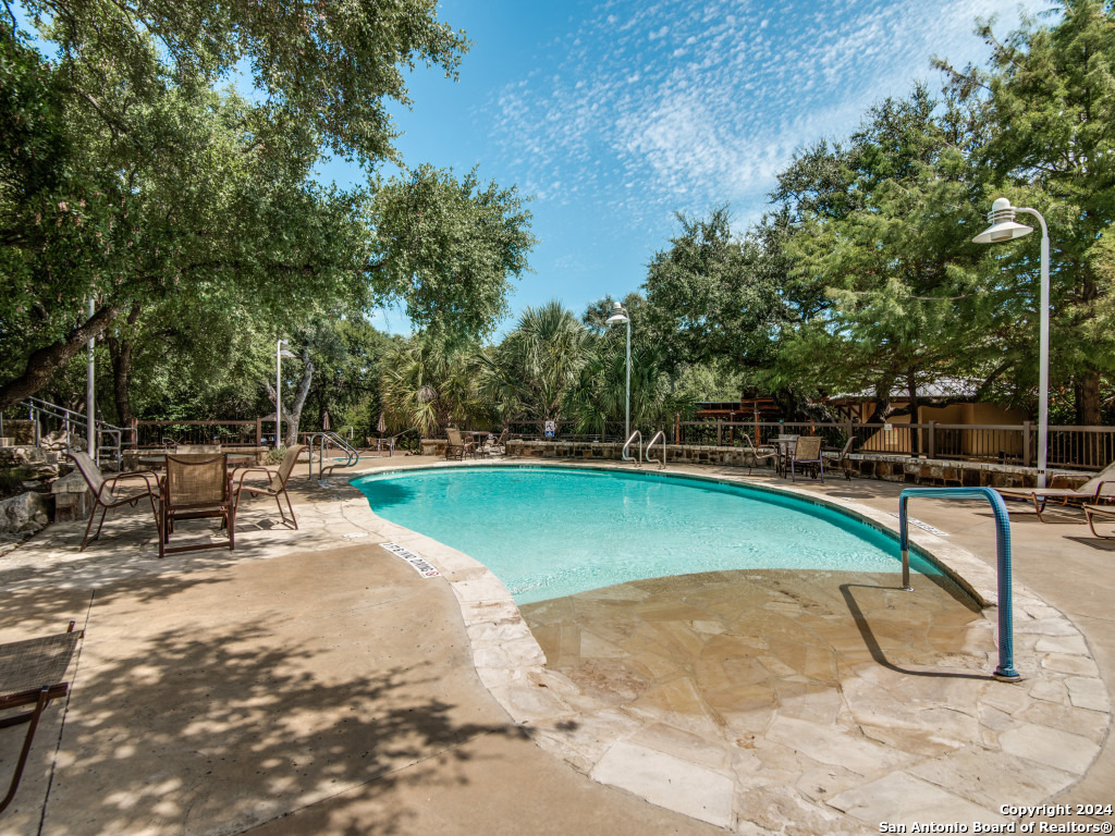 12758 PRONGHORN OAK