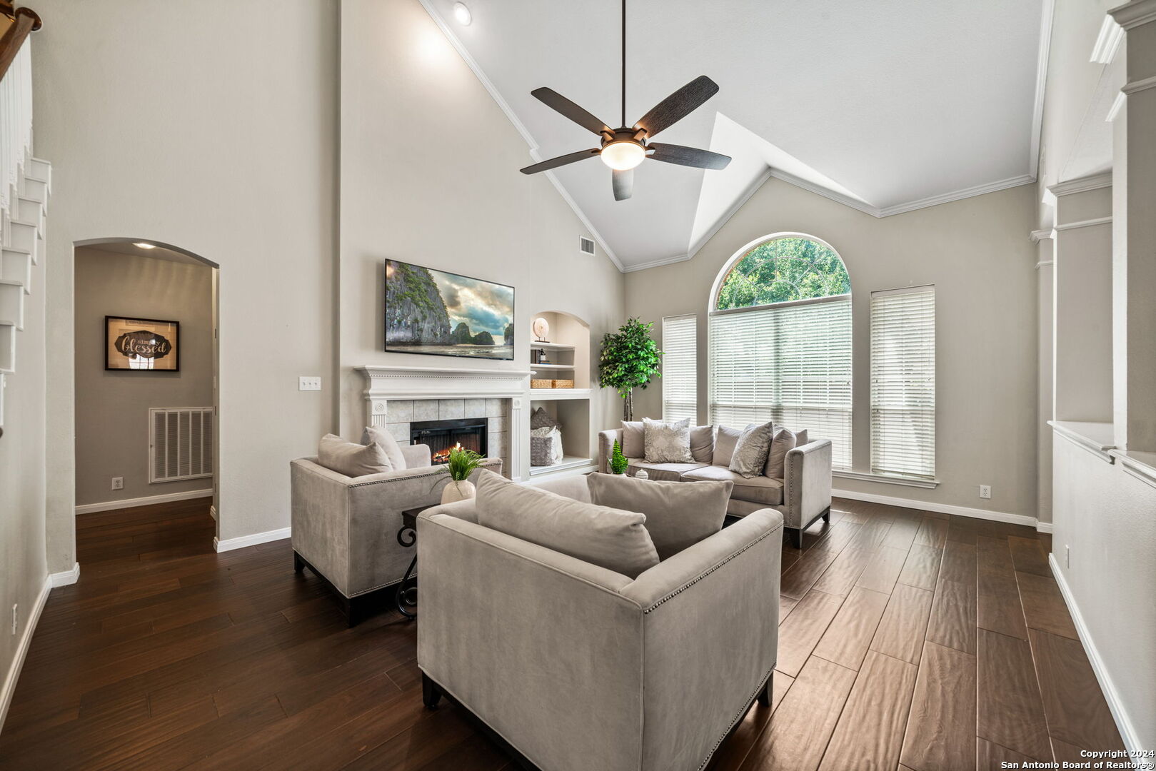 25415 Mesa Trail