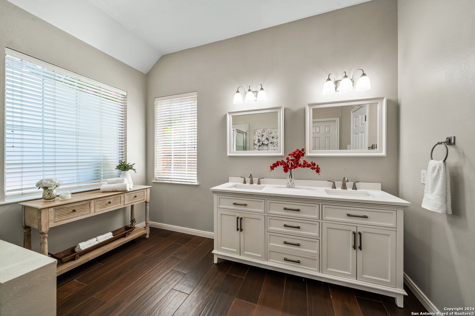 25415 Mesa Trail